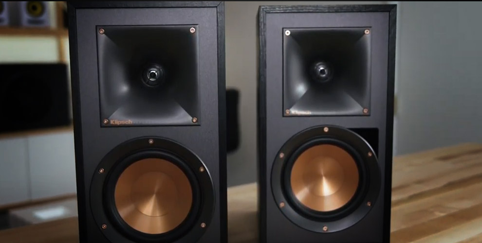 Bookshelf Speakers Under 200 • CyberPunkist
