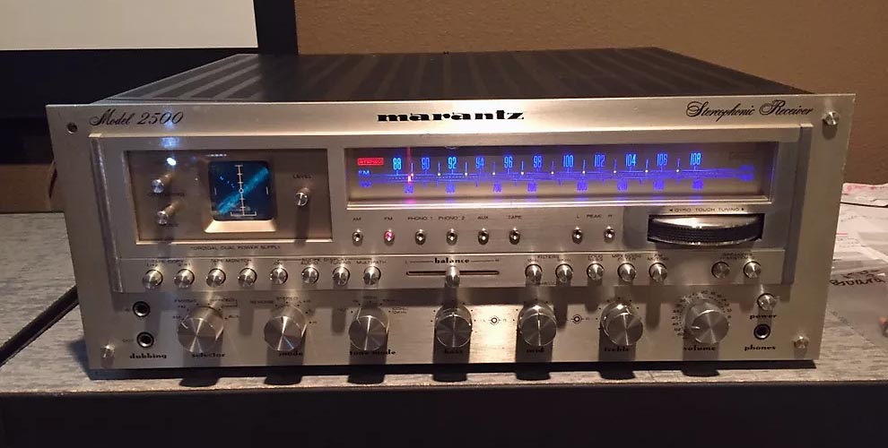 Marantz 2500